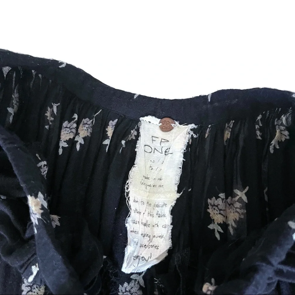 Free People Drippy pattern pintucks blouse XS/S